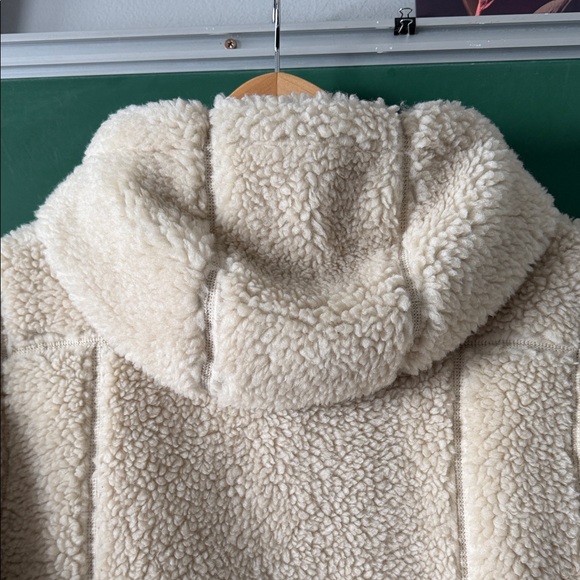 L.L. Bean Mountain Pile Fleece Hoodie Womens M Jacket NWT Cozy Warm Teddy - Picture 11 of 11